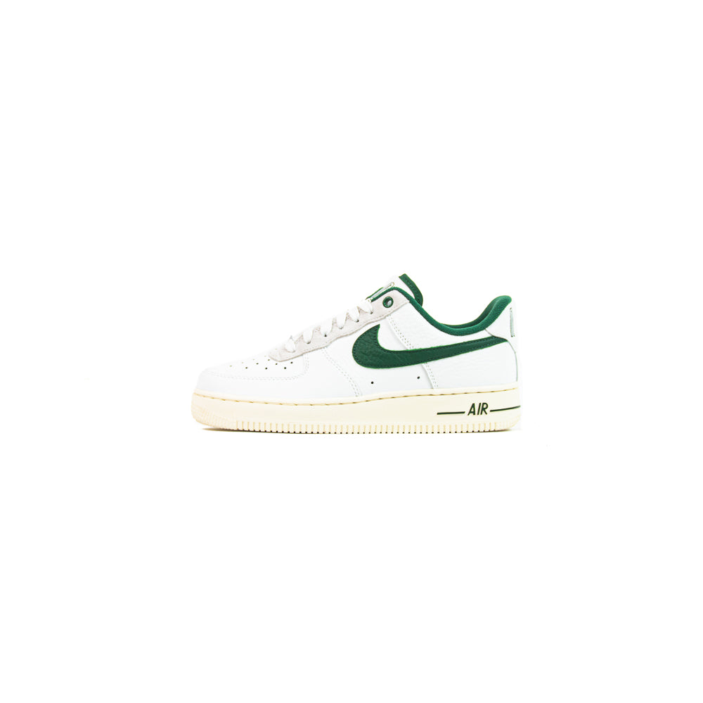 ★[NIKE]★WS Air Force 1 '07 LX Summit White Gorge Green★ Amazon.com: [DR0148-102] Womens Nike AIR FORCE 1 LOW '07 LX