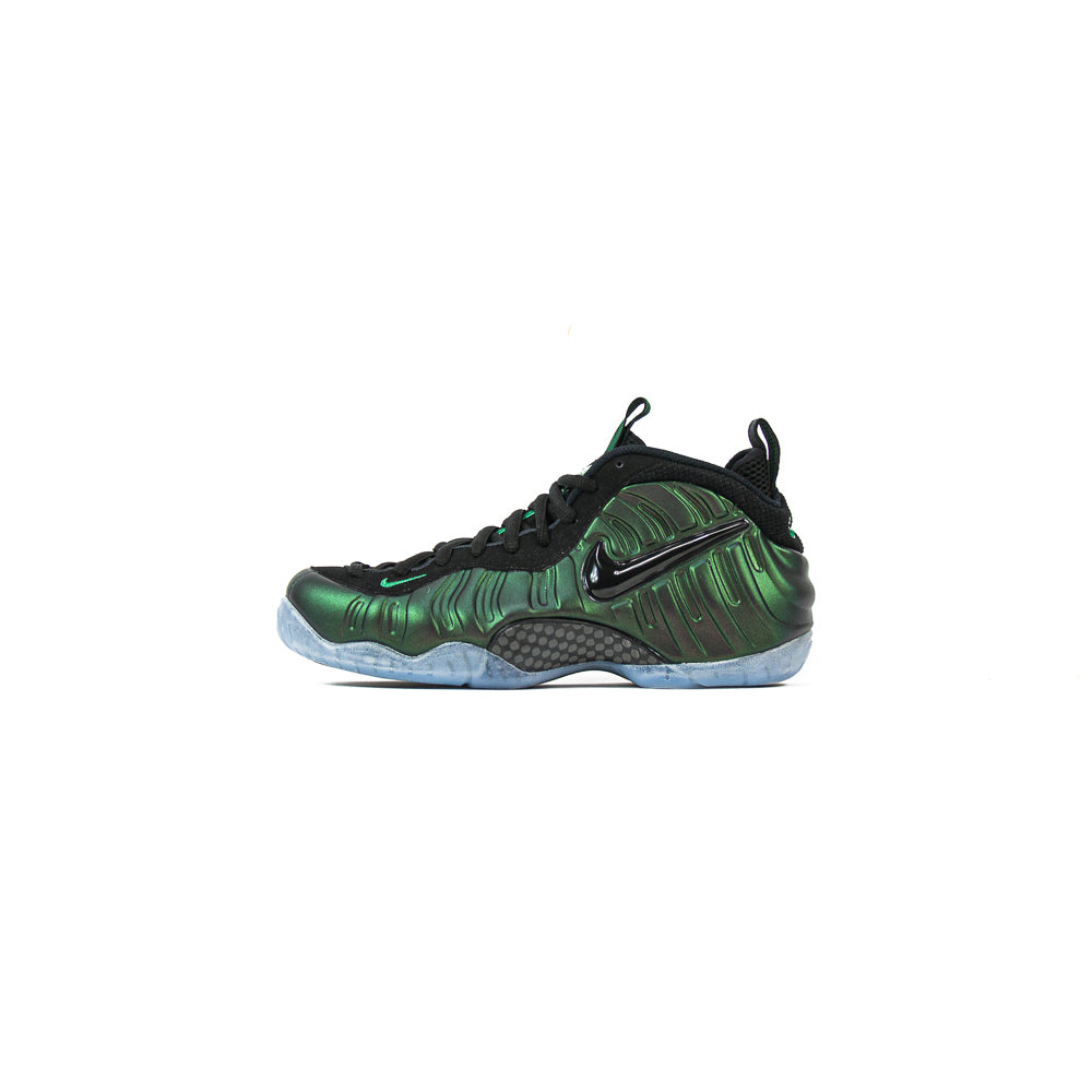 foamposite green and black
