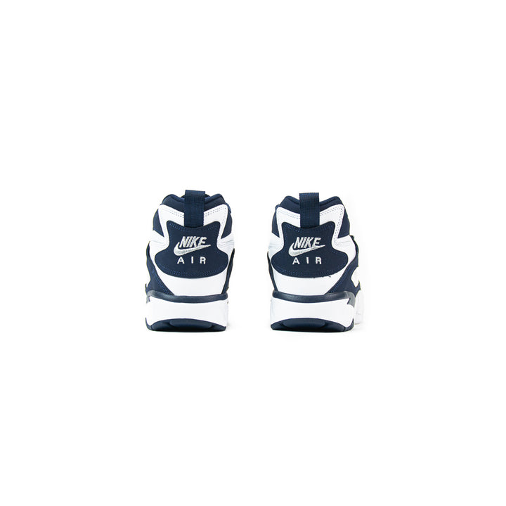 Diamond Turf (White/College Blue)