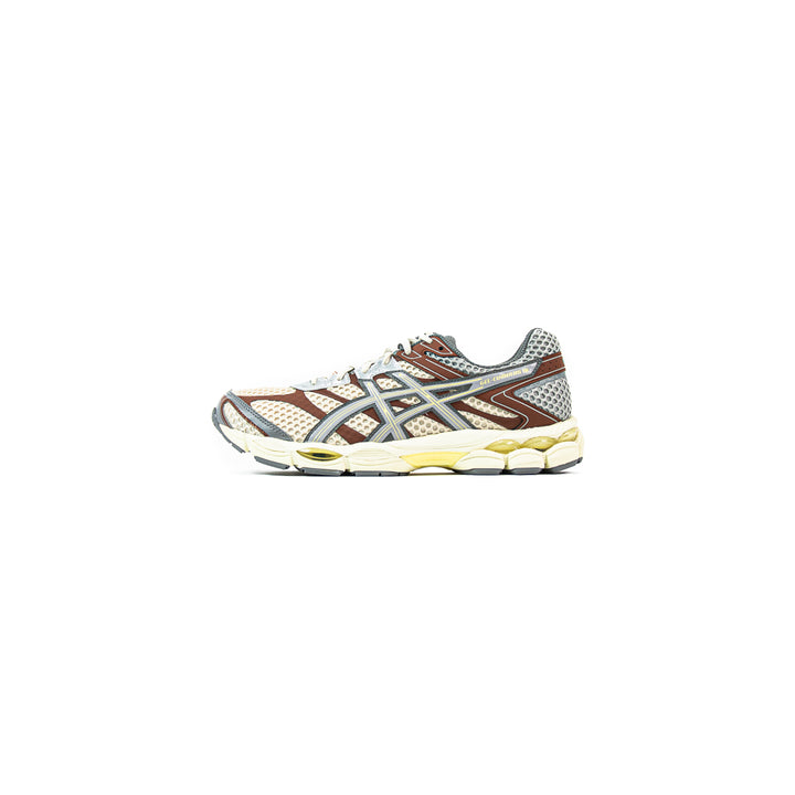 Gel-Cumulus 16 (Beige/Grey)