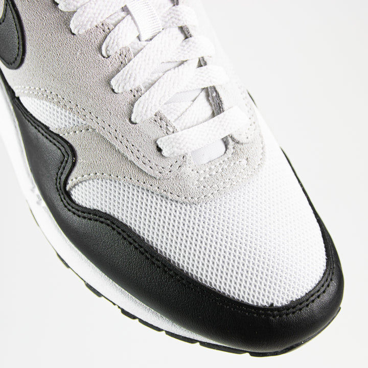 Air Max 1 ESS (White/Black-Summit White)