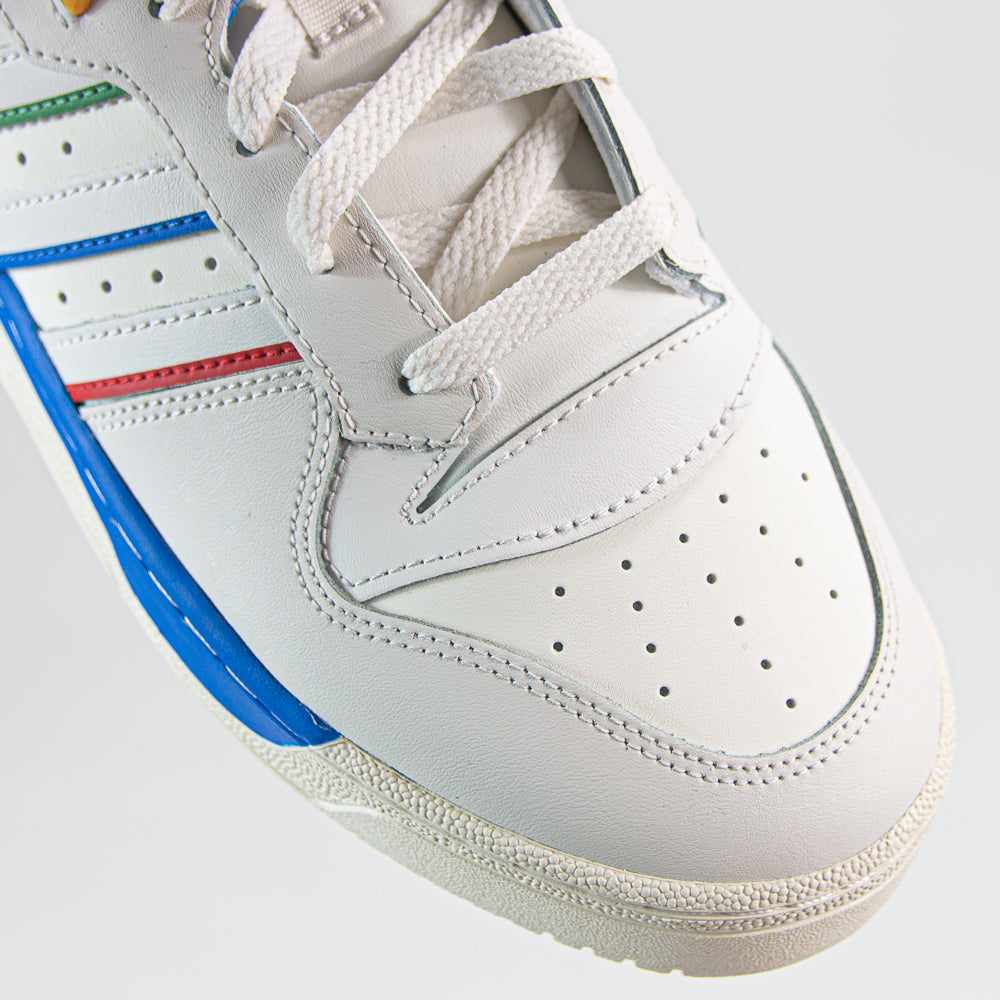adidas Rivalry Low White Blue 9.5 adidas Rivalry Low White Blue 9.5