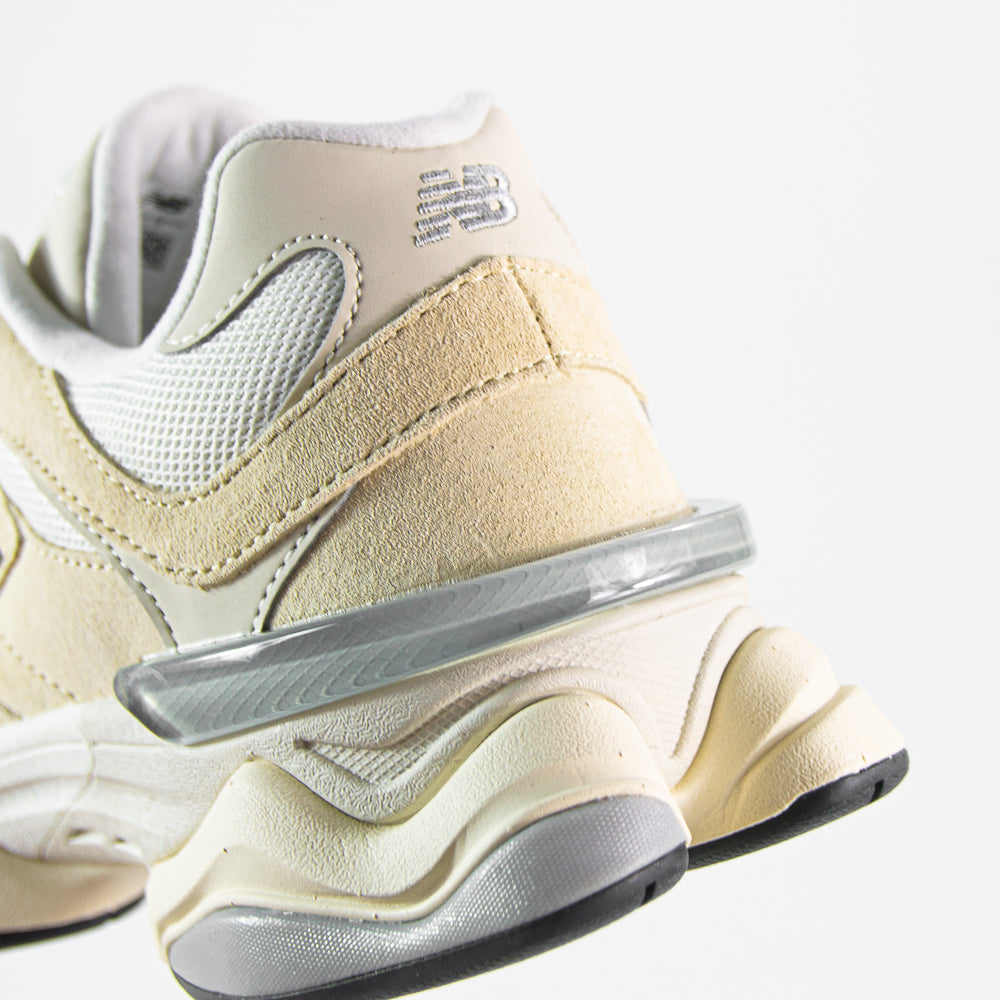 U9060WNB (Beige/White)