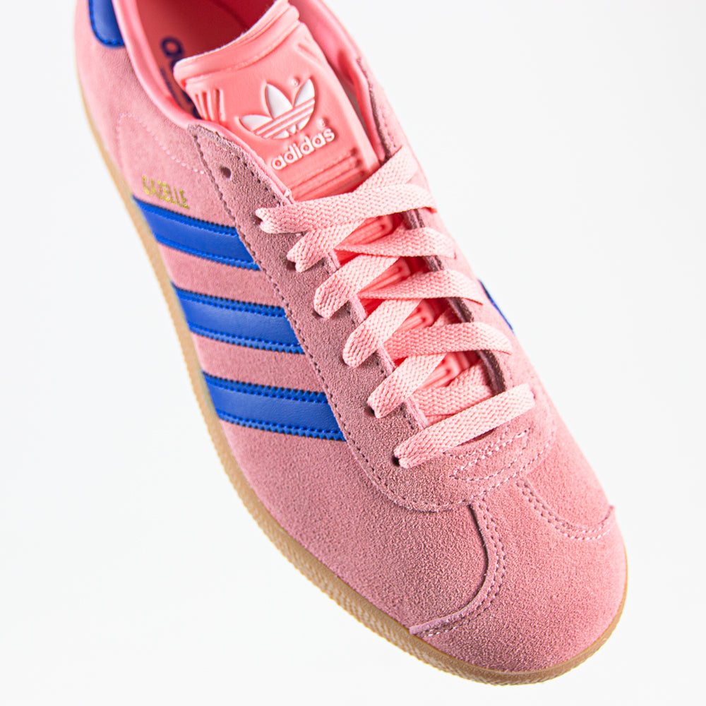 Gazelle (Semi Pink Spark/Lucid Blue/Gum)