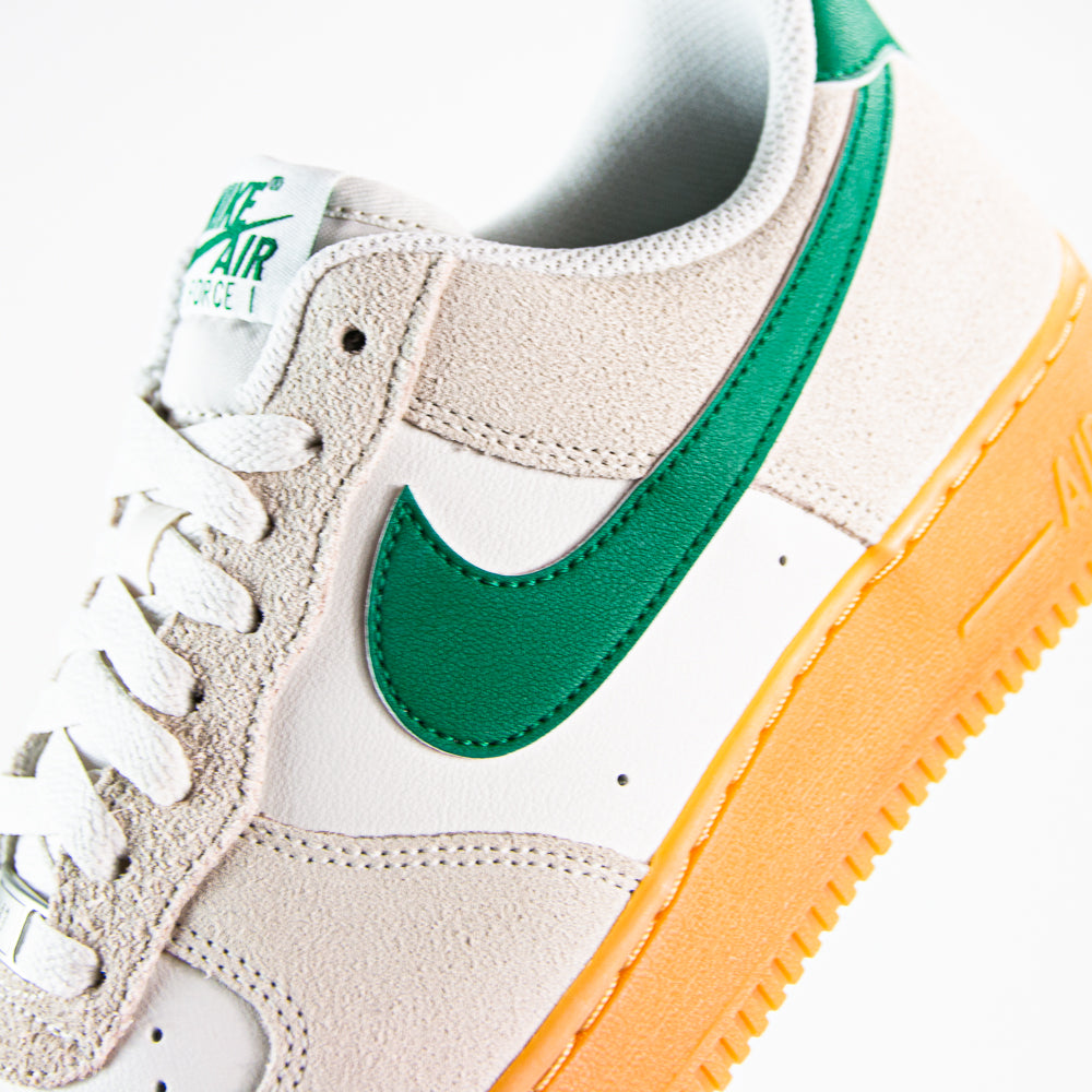 Air Force 1 '07 LV8 (Phantom/ Malachite/ Gum Yellow)