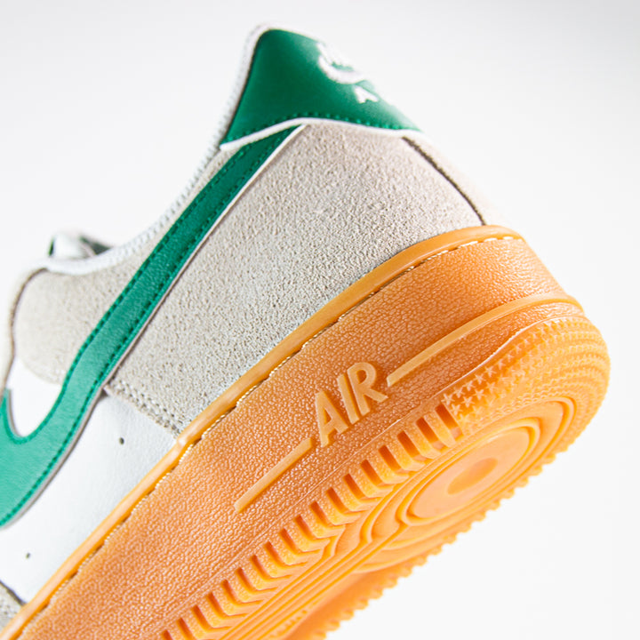 Air Force 1 '07 LV8 (Phantom/ Malachite/ Gum Yellow)