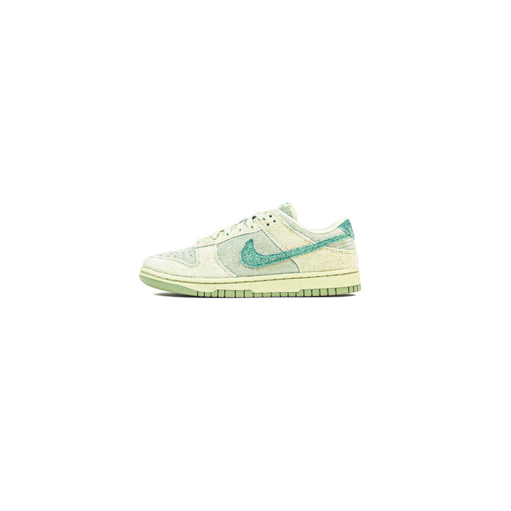 W Dunk Low (Olive Aura/ Bicoastal/ Oil Green)