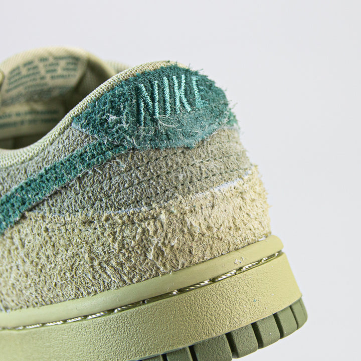 W Dunk Low (Olive Aura/ Bicoastal/ Oil Green)