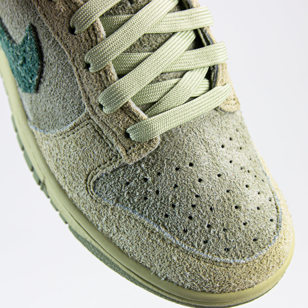 W Dunk Low (Olive Aura/ Bicoastal/ Oil Green)