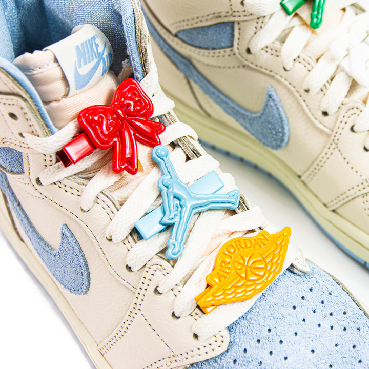 Wmns Air Jordan 1 Retro High OG (Pale Ivory/Psychic Blue)