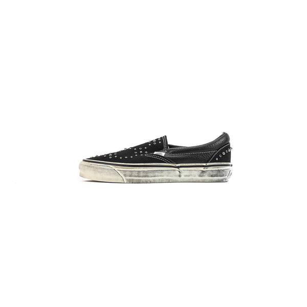 LX Classic Slip-On 98 (Pearlized Black/Black) – Corporate