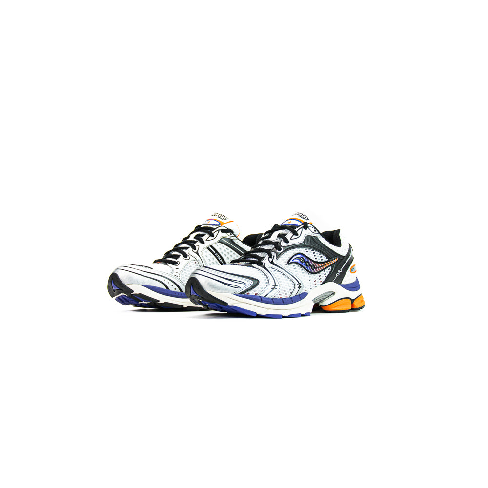 Progrid Triumph 4 (White/Tumeric)