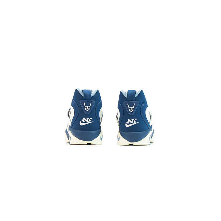 Air Diamond Turf II (Sail/Mystic Navy-Blue Grey)