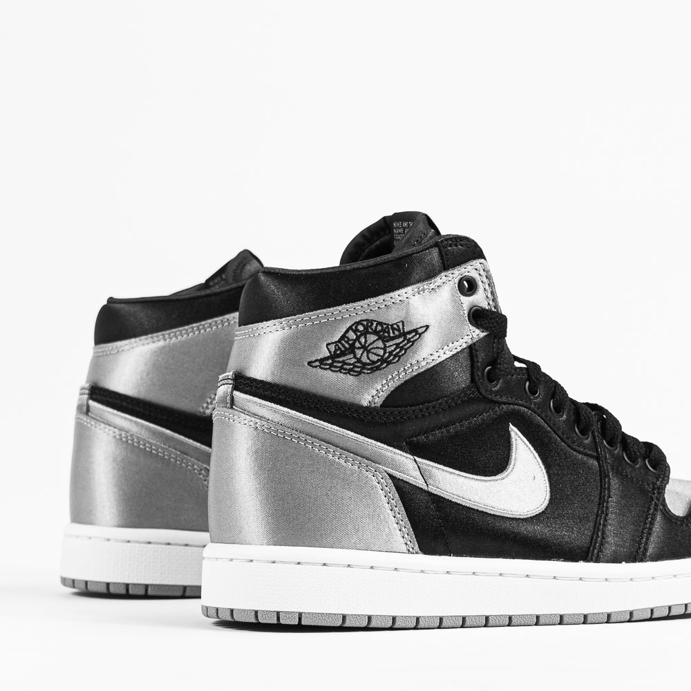 WMNS Air Jordan 1 Retro Hi OG (Black/Medium Grey-White)