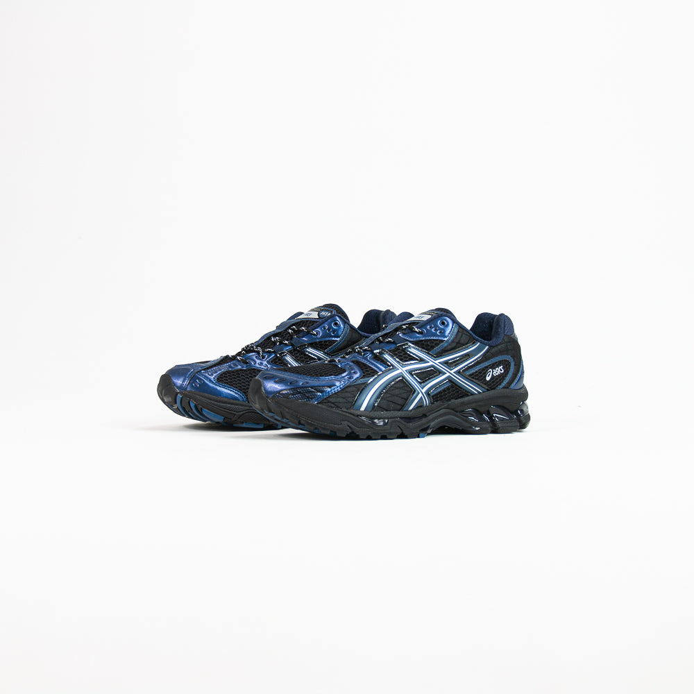 Gel-Nimbus 10.1 (Black/Grand Shark)