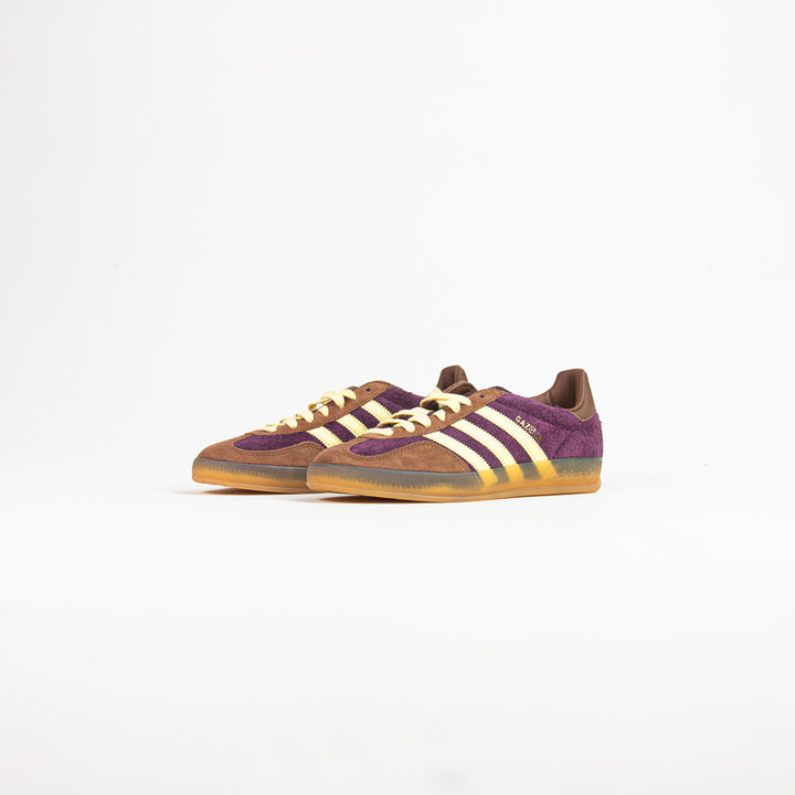 Gazelle Indoor (Maroon/Almost Yellow/Preloved Brown)