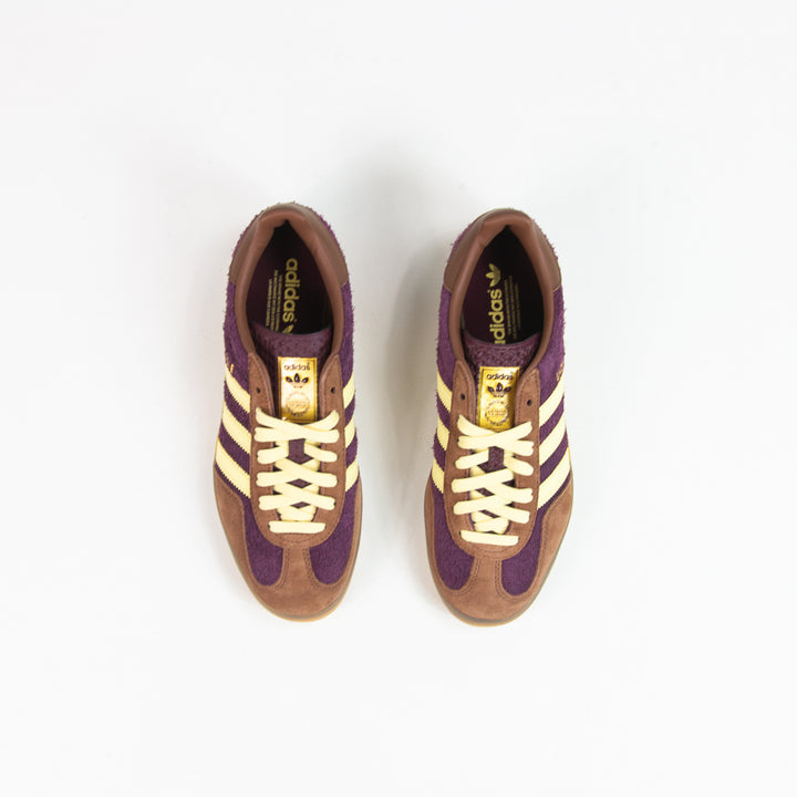 Gazelle Indoor (Maroon/Almost Yellow/Preloved Brown)