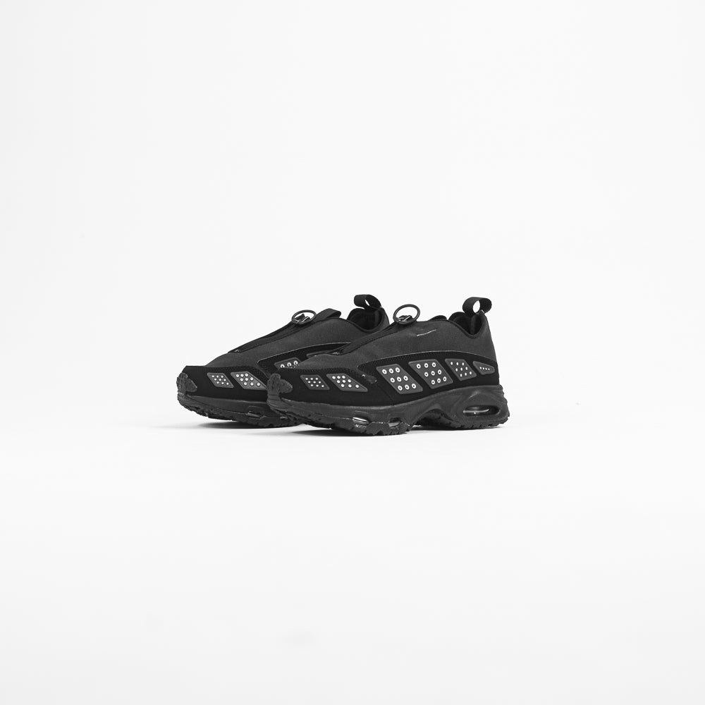 WMNS Air Max SNDR (Black/Silver)