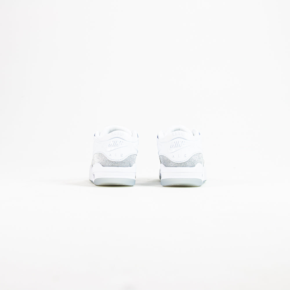 Wmns Air Jordan 4 RM (White/White)