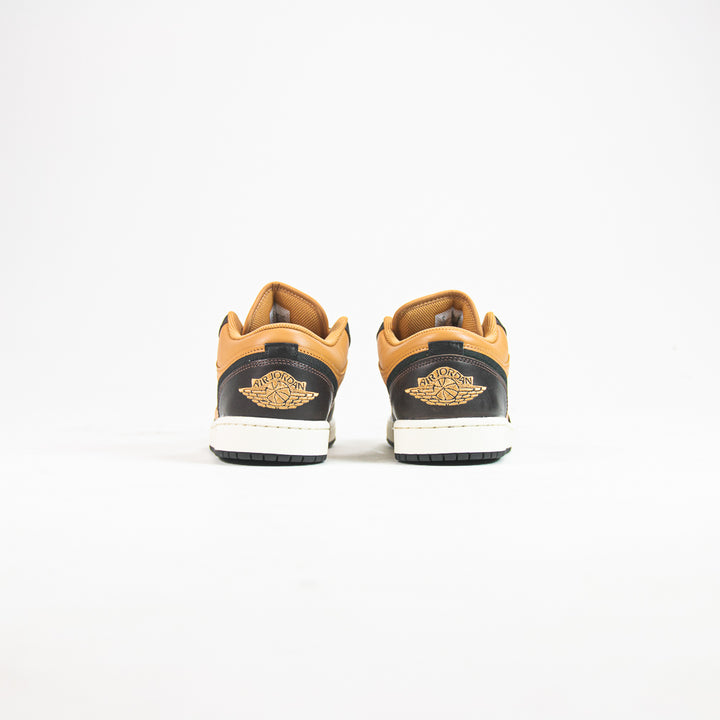 Air Jordan 1 Low SE (Flax/Black-Baroque Brown)