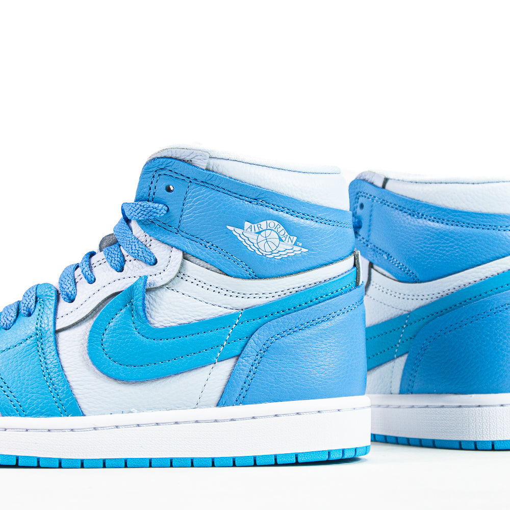 WMNS Air Jordan 1 High MM (Blue Tint/Dark Powder Blue)