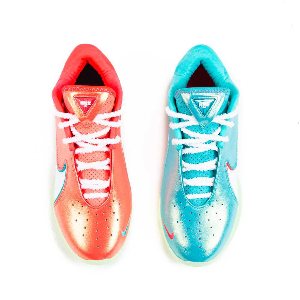 LeBron XXII XMAS (Solar Red/Dusty Cactus-White)