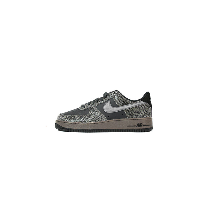 Air Force 1 '07 LV8 (Off Noir/ Light Carbon)