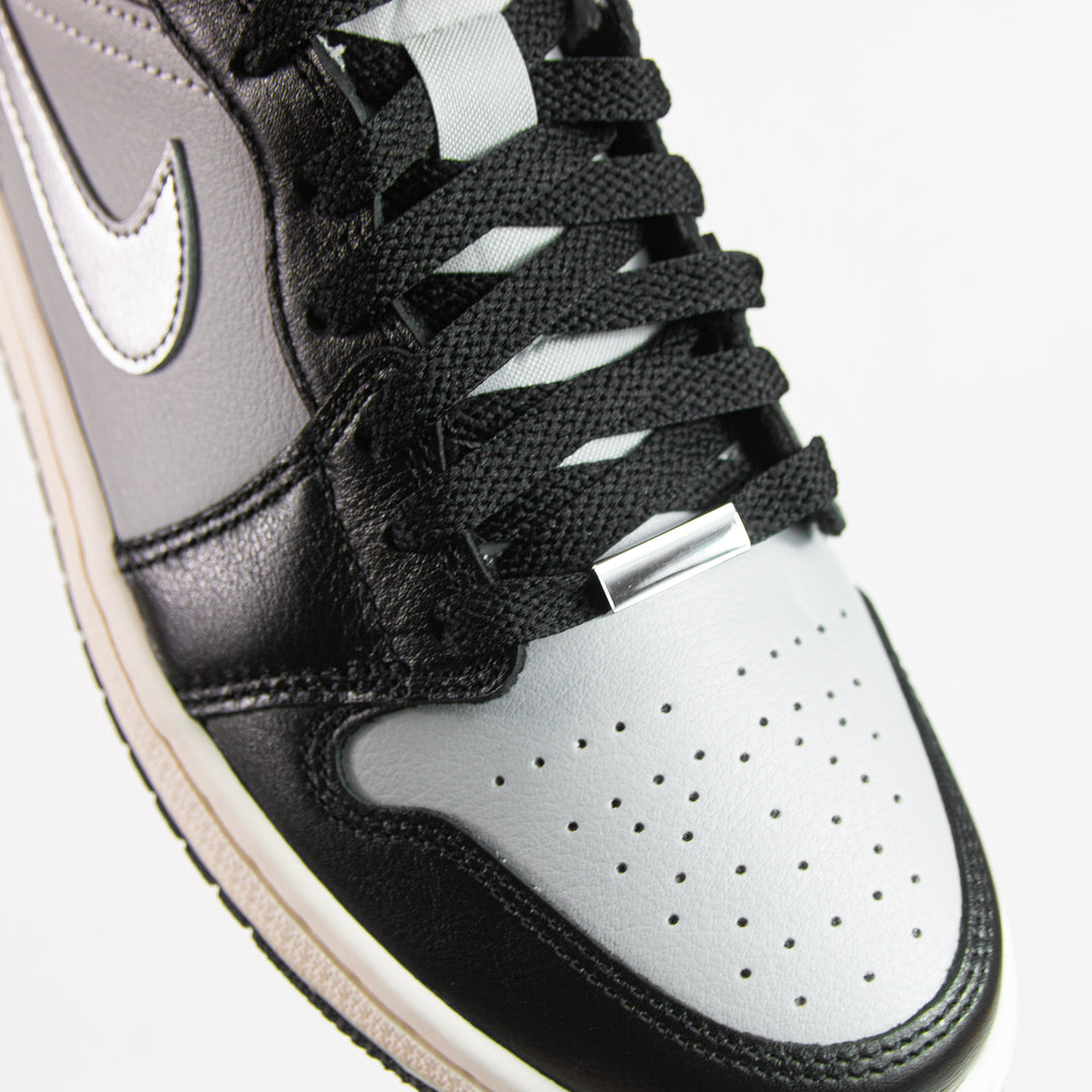 Wmns Air Jordan 1 Mid SE (Black/Metallic Silver)