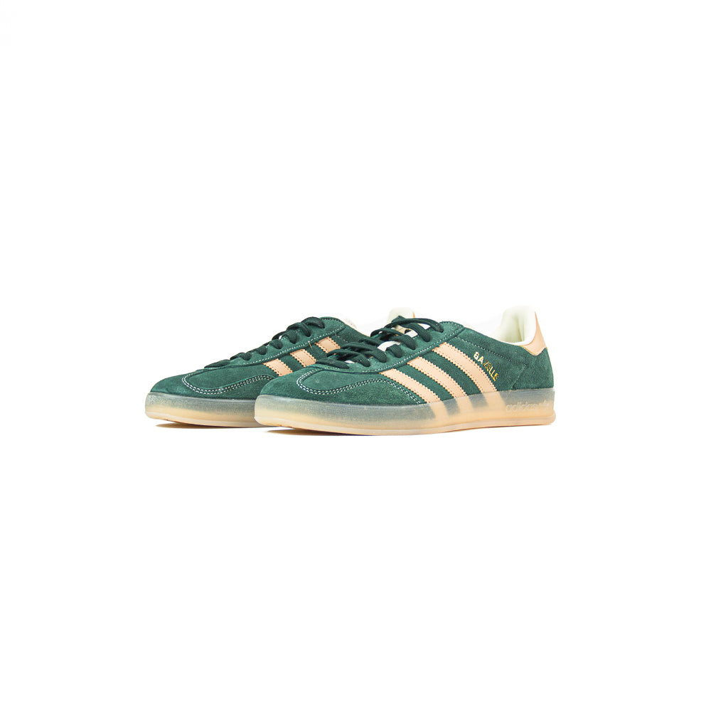 Gazelle Indoor (Shadow Green/ Warm Sandstone/ Wonder White)