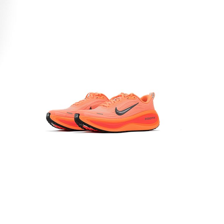 Vomero Plus (Orange Pulse/Black-Hot Lava)