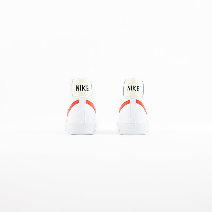 Blazer Mid ‘77 Vintage (White/Picante Red-Coconut Milk)