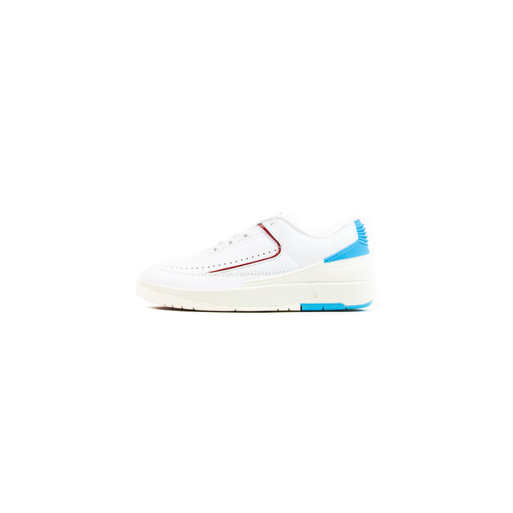 WMNS Air Jordan 2 Retro Low (White/Gym Red/Powder Blue)