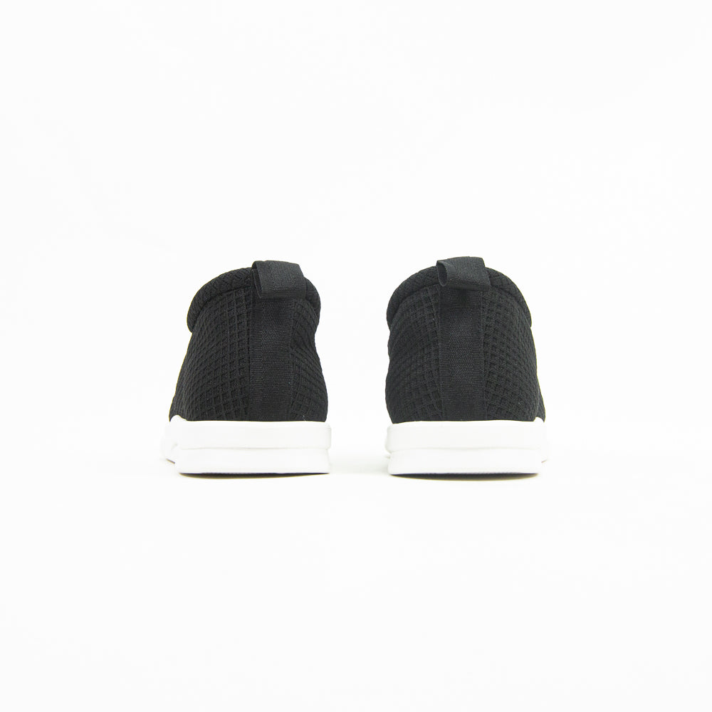 Guru Shearling (Jet Black/Sherp/Lily White)