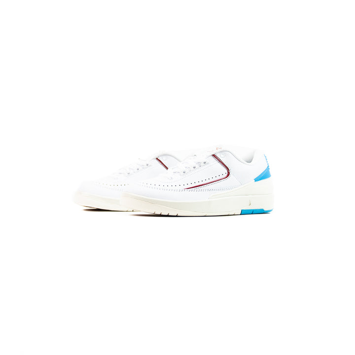 WMNS Air Jordan 2 Retro Low (White/Gym Red/Powder Blue)