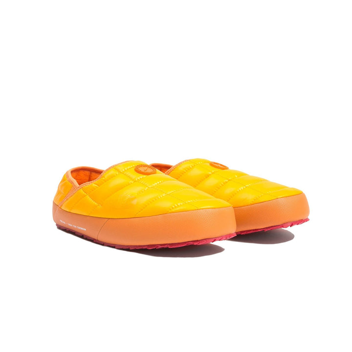 TNF Thermoball Traction Mule II (Orange)